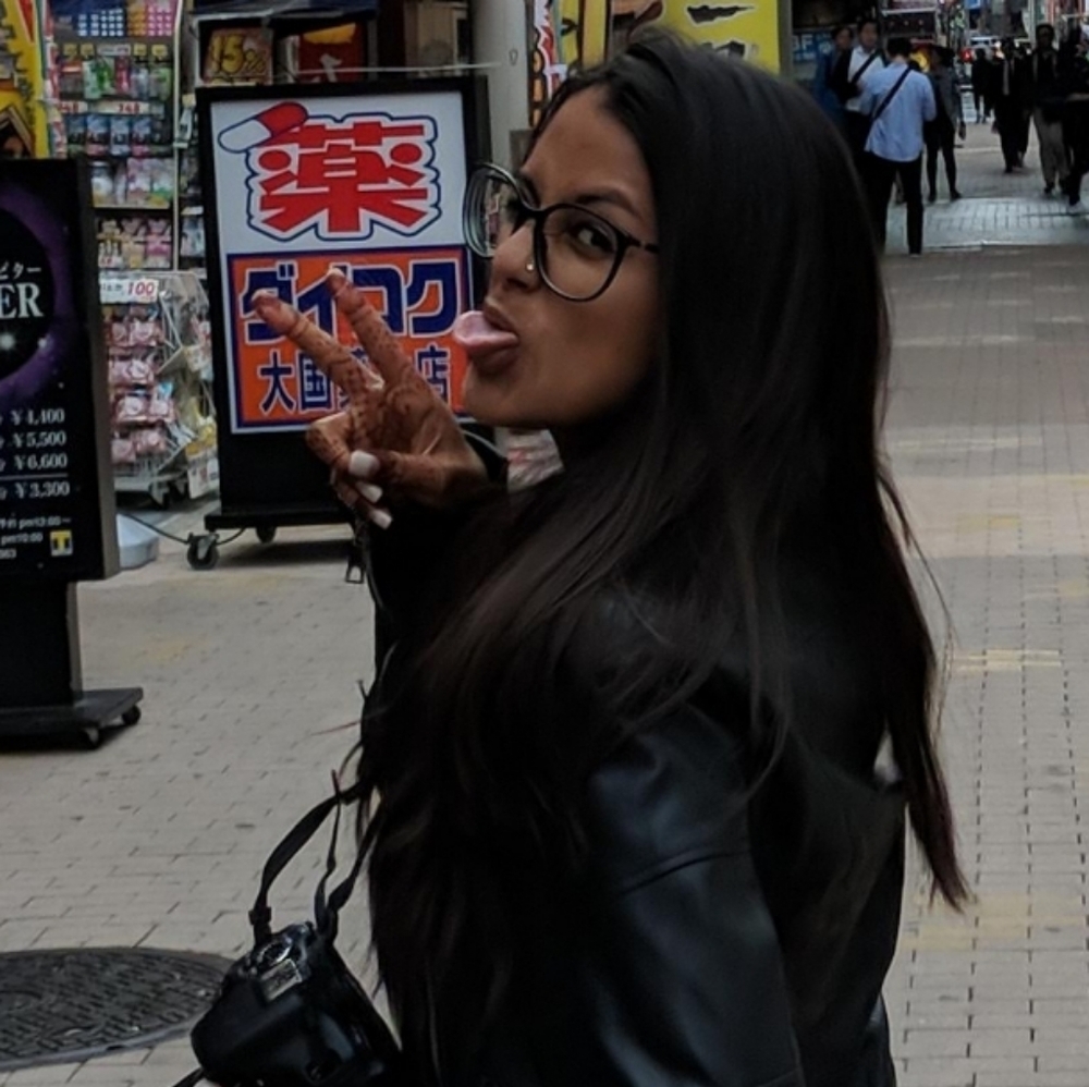Meet your Posher, Karishma